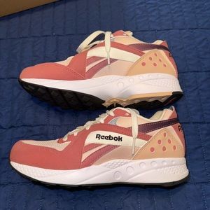 Reebok Pyro Women’s Retro Running Sneaker